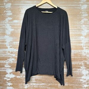 Planet by Lauren G Long Sleeve Tee Laggen Look Oversized Boho Pattern Womens OS